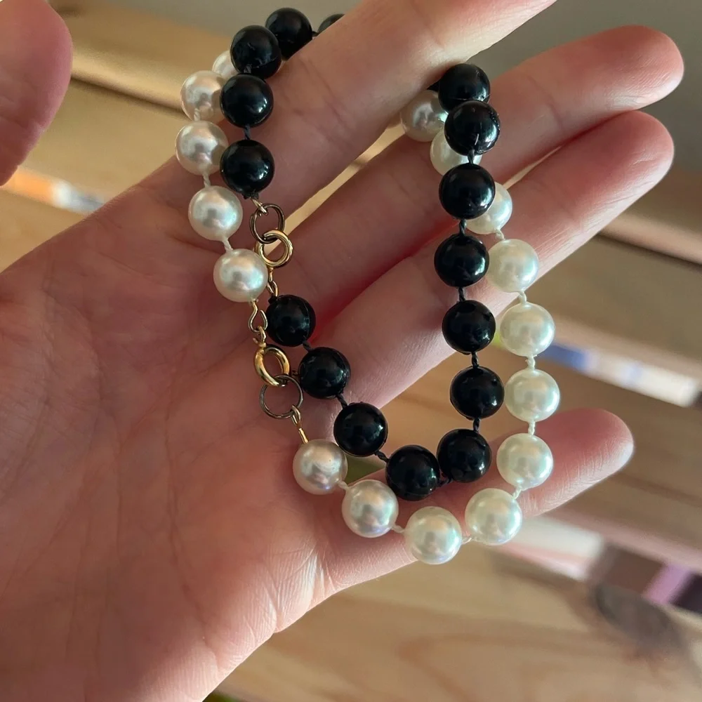 Set of 2 black and white faux pearl beaded y2k 90s retro bracelets